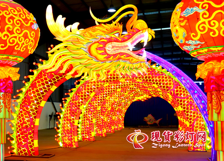 中國(guó)龍通道彩燈，精品出口品質(zhì)彩燈，看得見(jiàn)的現(xiàn)貨彩燈、花燈